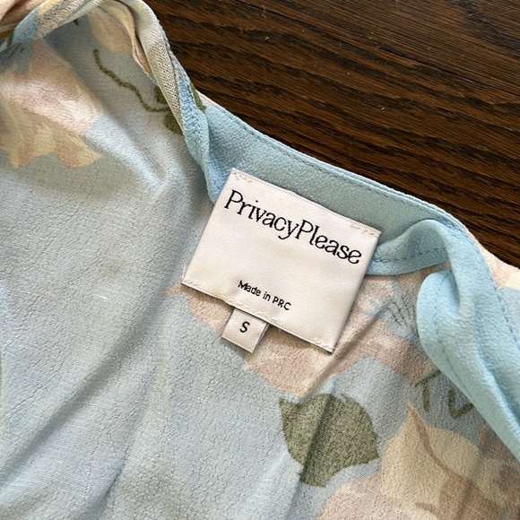 Privacy Please Floral Wrap Dress - Picture 4 of 6